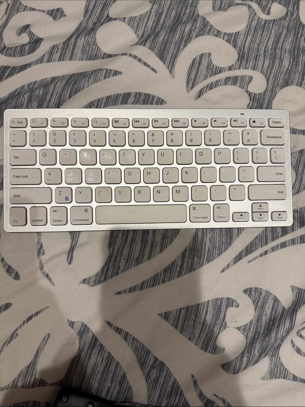 Anker Silver Wireless Bluetooth Tablet Keyboard